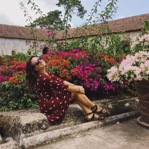 Meet your Posher, Emma